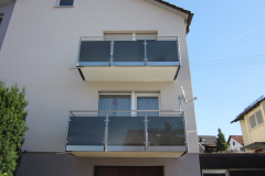 024_BalkoneGlas_grau_1024xY